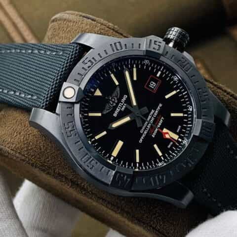 百.年灵黑鸟侦察机腕表