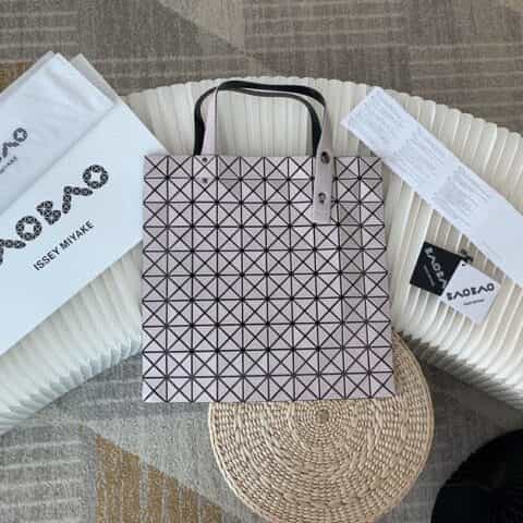 三宅一生独家定制原版面料原版凹凸LOGO+原版五金手提袋0088