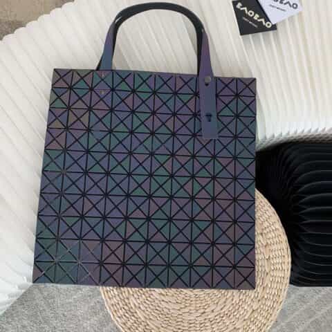 三宅一生独家定制原版面料原版凹凸LOGO+原版五金手提袋0088