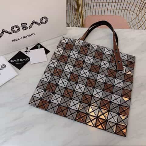 三宅一生独家定制原版面料原版凹凸LOGO+原版五金手提袋0088