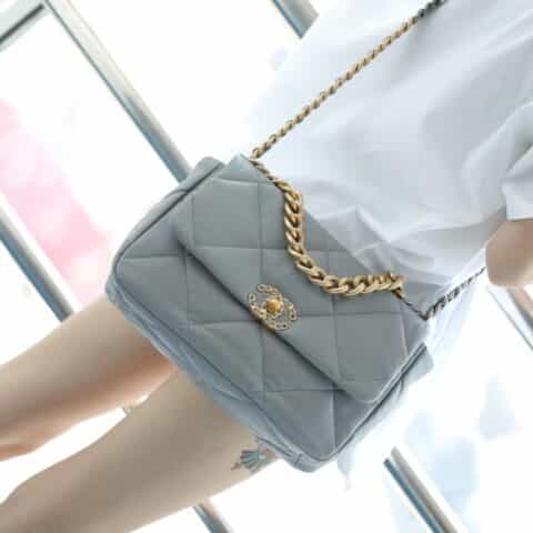 Chanel香奈儿 19 Flap Bag AS1161中号30CM灰色