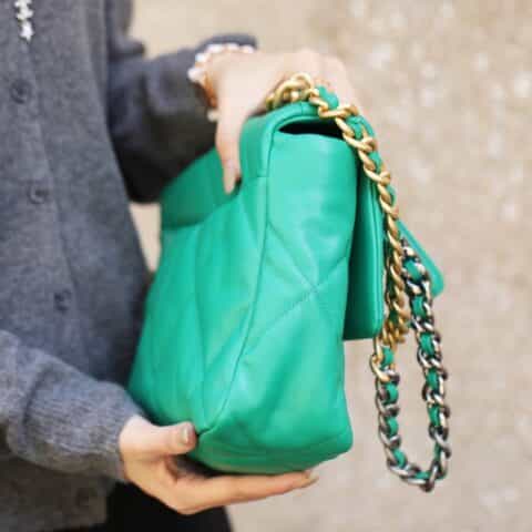 Chanel香奈儿 19 Flap Bag AS1161中号30CM绿色