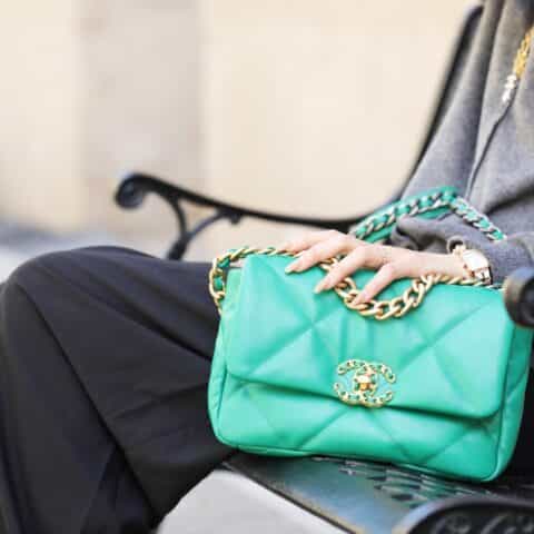 Chanel香奈儿 19 Flap Bag AS1160小号26C绿色