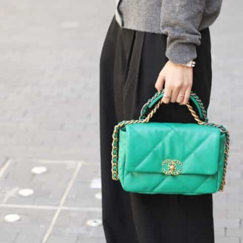 Chanel香奈儿 19 Flap Bag AS1160小号26C绿色