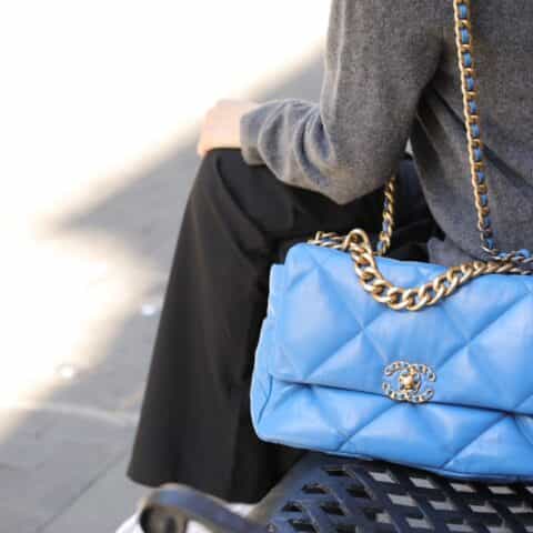 Chanel香奈儿 19 Flap Bag AS1161中号30CM北风蓝