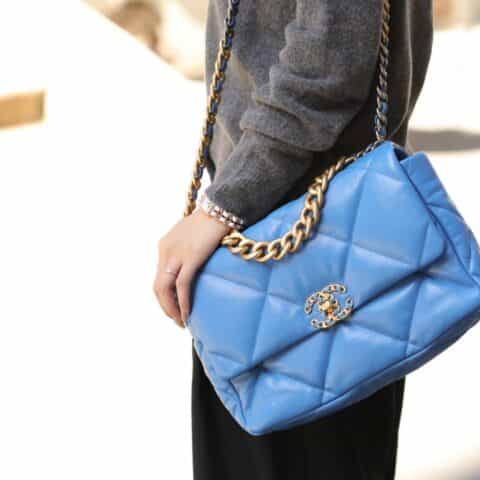 Chanel香奈儿 19 Flap Bag AS1161中号30CM北风蓝