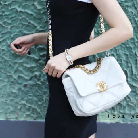 Chanel香奈儿 19 Flap Bag AS1160小号26C白色