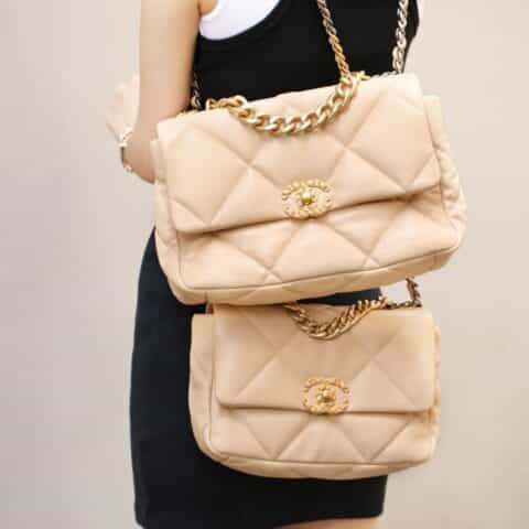 Chanel香奈儿 19 Flap Bag AS1160 AS1161