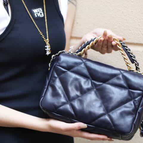 Chanel香奈儿 19 Flap Bag AS1160小号26C深蓝色