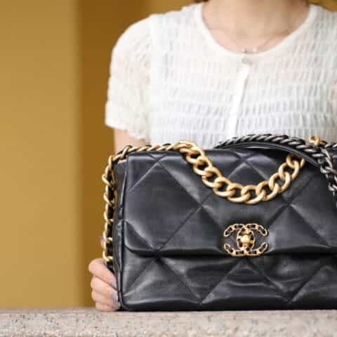 Chanel香奈儿 19 Flap Bag AS1161中号30CM黑色