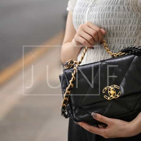 Chanel香奈儿 19 Flap Bag AS1160小号26C黑色
