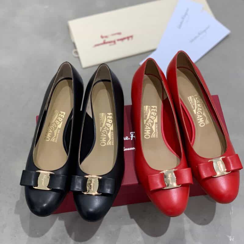 SF salvatore Ferragamo  菲拉格慕Vara蝴蝶结经典款半内里中跟单鞋