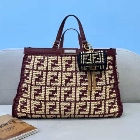 FENDI芬迪拉菲草PEEKABOO X-TOTE 采用纯手工拉菲草编织手提袋8276