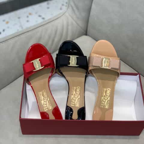 SF salvatore Ferragamo  菲拉格慕经典款细跟拖鞋高跟凉拖