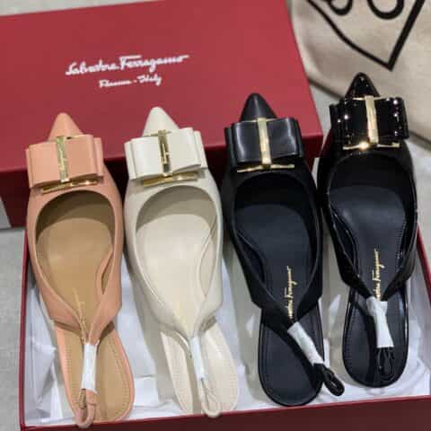 SF salvatore Ferragamo  菲拉格慕最新款尖头叠层蝴蝶结中跟细跟后空凉鞋