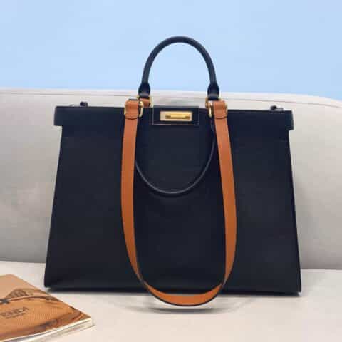 FENDI芬迪全皮简约型牛皮PEEKABOO手袋8359