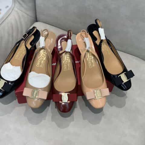 SF salvatore Ferragamo  菲拉格慕春夏新款扁头后空中跟凉鞋