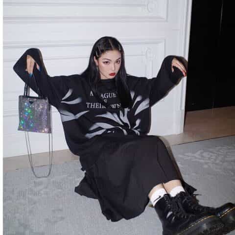 Prada普拉达 Satin Handbag装饰元素尼龙手袋 1BA253