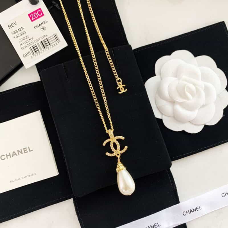 新款 CHANEL香奈儿双c珍珠项链