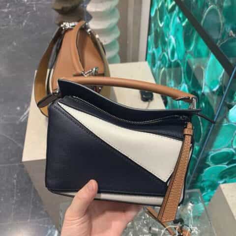 LOEWE罗意威 Mini Puzzle bag 0338海军风拼色18CM