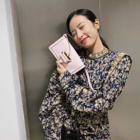 LOEWE罗意威 Mini Barcelona bag 三角包 0528粉色20CM