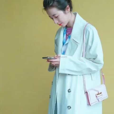 LOEWE罗意威 Mini Barcelona bag 三角包 0528粉色20CM