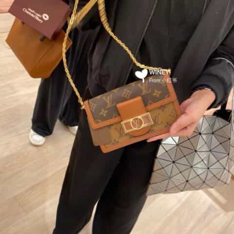 Louis Vuitton LV Dauphine Chain Wallet达芙妮链条包 M68746