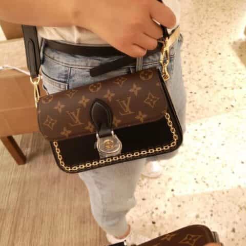 Louis Vuitton LV Neo Saint Cloud单肩包 M45559