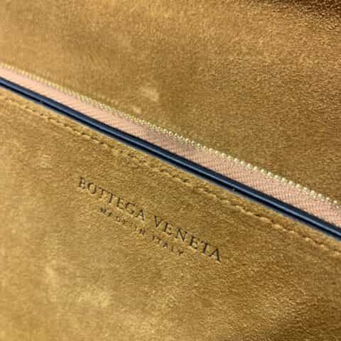 Bottega Veneta葆蝶家 Classic 28CM单肩斜挎包 578009布纹黑色