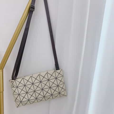 三宅一生Issey Miyake BaoBao新款小斜挎包BB83-AG421