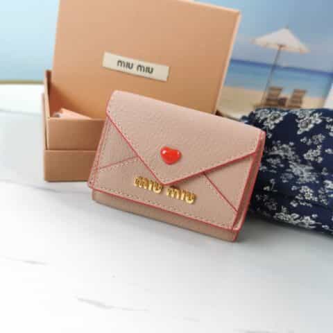 MIUMIU缪缪专柜最新系列三折短款钱夹5MH020