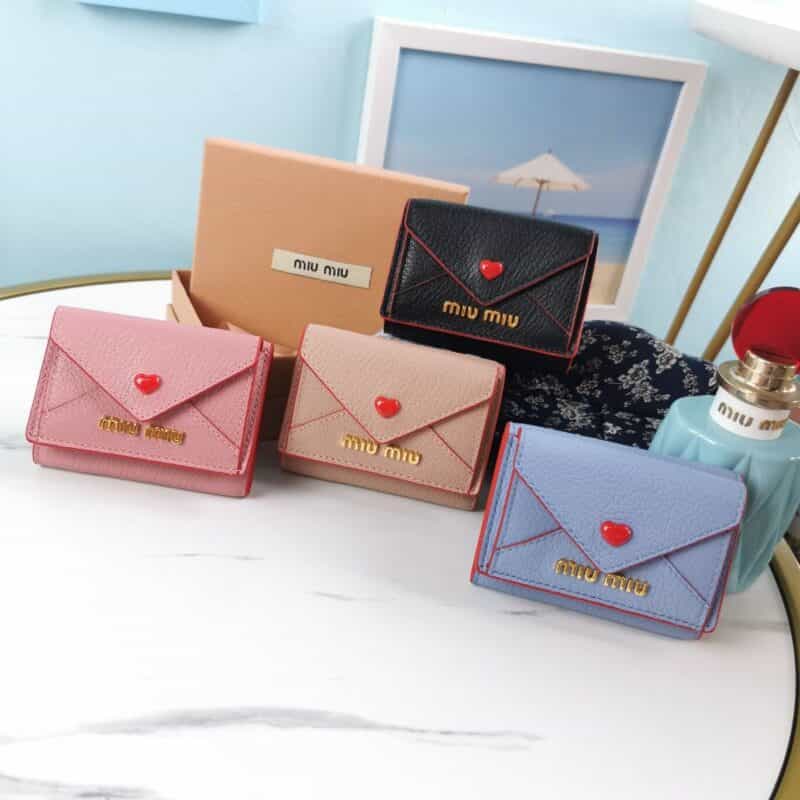 MIUMIU缪缪专柜最新系列三折短款钱夹5MH020