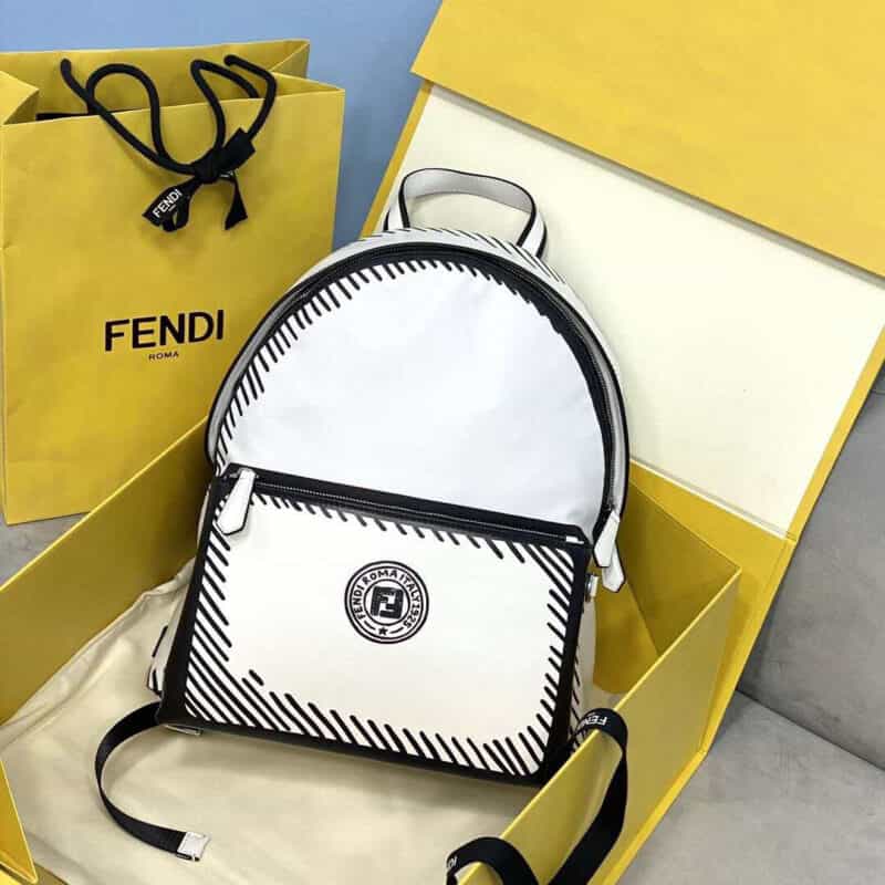 FENDI芬迪加州天空系列双肩包8312