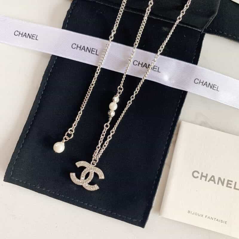 新款 CHANEL香奈儿双c珍珠项链