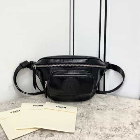 FENDI芬迪个性胸包/腰包2370