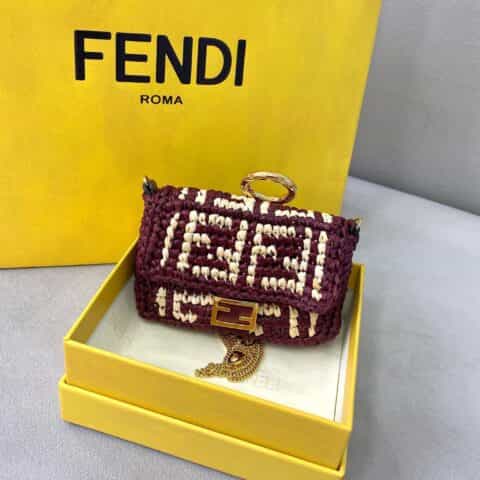FENDI芬迪纯手工编织mini baguette手袋8277