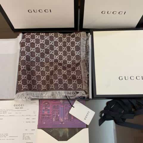 GUCCI古驰GG标识女士围巾558274