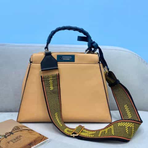 FENDI芬迪小牛皮手袋5310