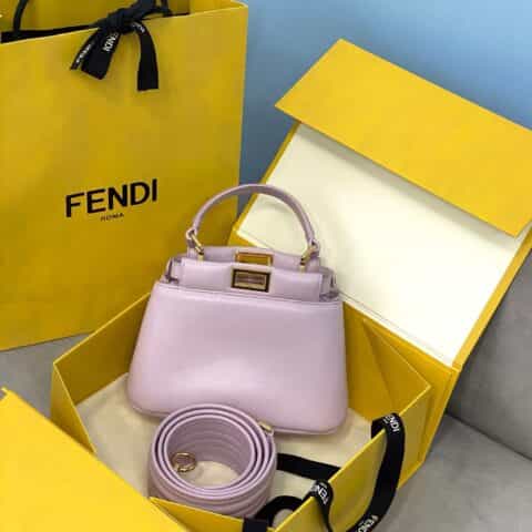 FENDI芬迪柔软小羊皮PEEKABOO ICONIC XS手袋8328