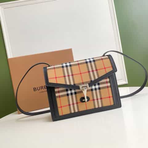 Burberry巴宝莉Vintage 复古格纹斜背包