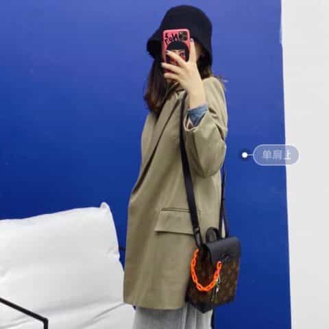 LV路易威登 21年男士 卡通系列STEAMER NANO手袋M80327