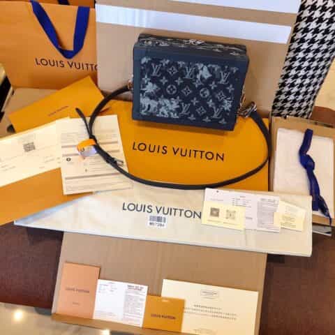 Louis Vuitton LV Soft Trunk 牛仔布系列链条包 M57283