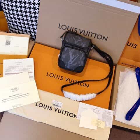 Louis Vuitton LV Nano Amazon Messenger邮差包 M45650