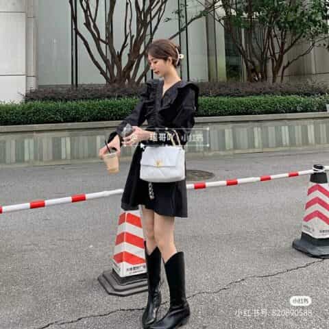 Chanel香奈儿 19 Flap Bag AS1160小号26CM白色