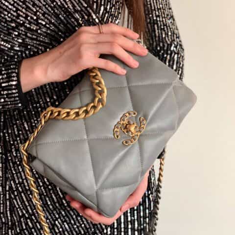 Chanel香奈儿 19 Flap Bag AS1160小号26CM灰色