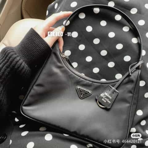 Prada Re-Edition 2005 Nylon Mini Bag尼龙腋下包 1NE204