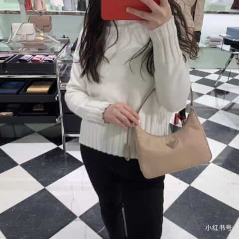 Prada Re-Edition 2005 Nylon Mini Bag尼龙腋下包 1NE204