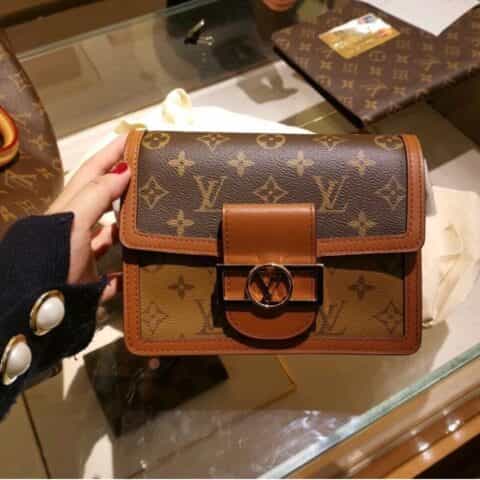 Louis Vuitton LV Mini Dauphin达芙妮肩背包 M44580