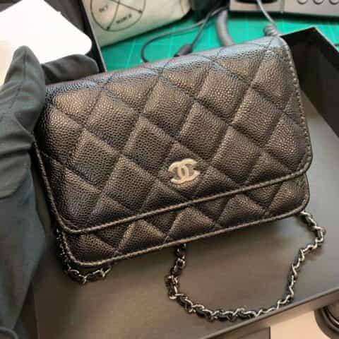 Chanel Mini woc经典款之Wallet on chain单肩斜挎链条包 AP1649