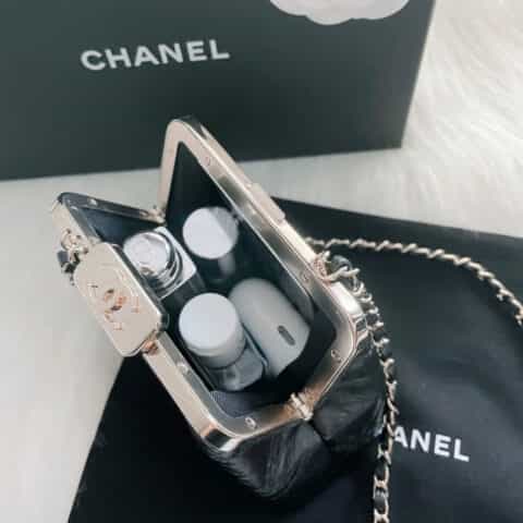 Chanel Mini Clutch with Chain链子小包夹子包AP1555 B03941 94305
